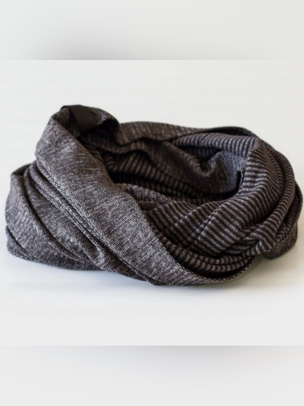 Rare Lululemon Vinyasa double sided Scarf Wrap Mini Check Pique Black Pique